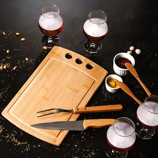Kit Churrasco personalizado com acessório para Petiscos e Tábua - 11 Pçs