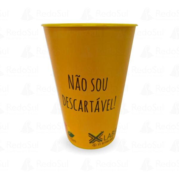 Copo Personalizado 400 ml Mold Label com Tirante e Borracha Copo Personalizado 400 ml Mold Label com Tirante e Borracha