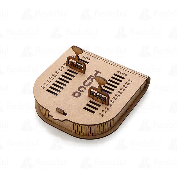 Kit Churrasco Personalizado com copos e jogo de baralho