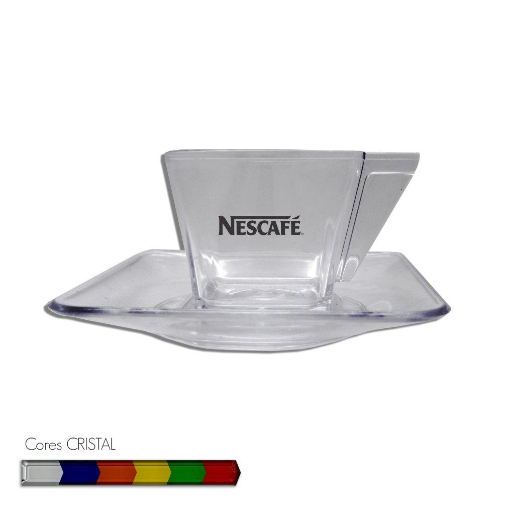 Xícara personalizada Produzida em plástico