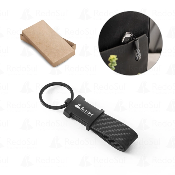 RD 95086-Chaveiro personalizado em couro sintético carbono e metal